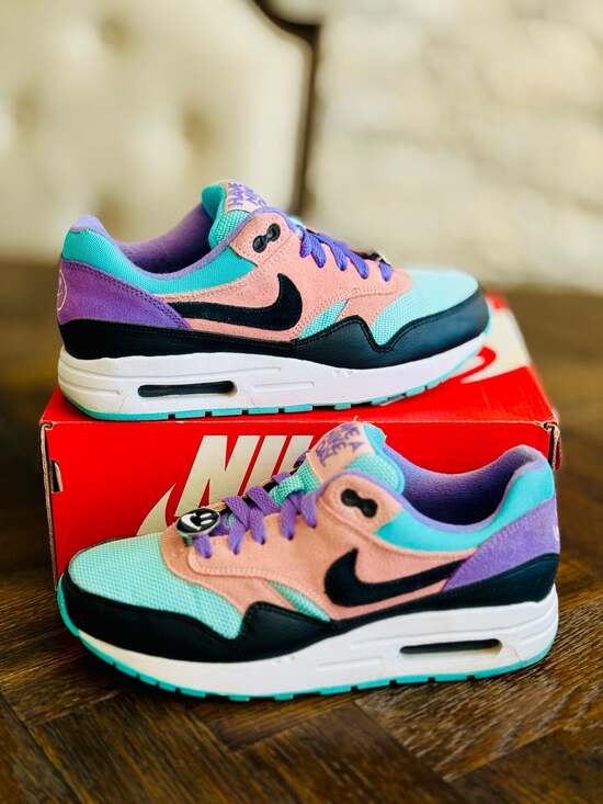 Nike Shoes - Nike Air Max 1 GS 'Have A Nike Day' Sneakers (AT8131-001) 5.5Y / 7 women used
